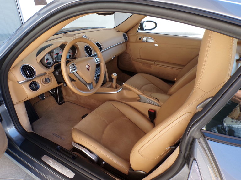 Porsche 987 Cayman S