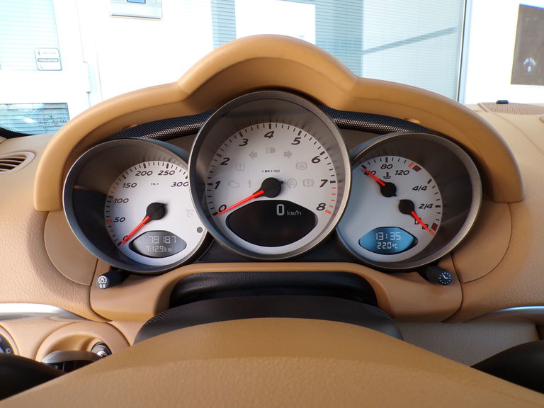 Porsche 987 Cayman S