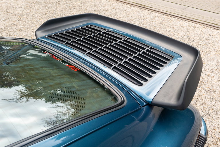 Porsche 911 Turbo 3.3