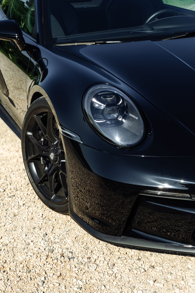 Porsche 992 GT3 Touring