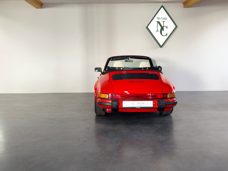 Porsche 911 Carrera 3.2