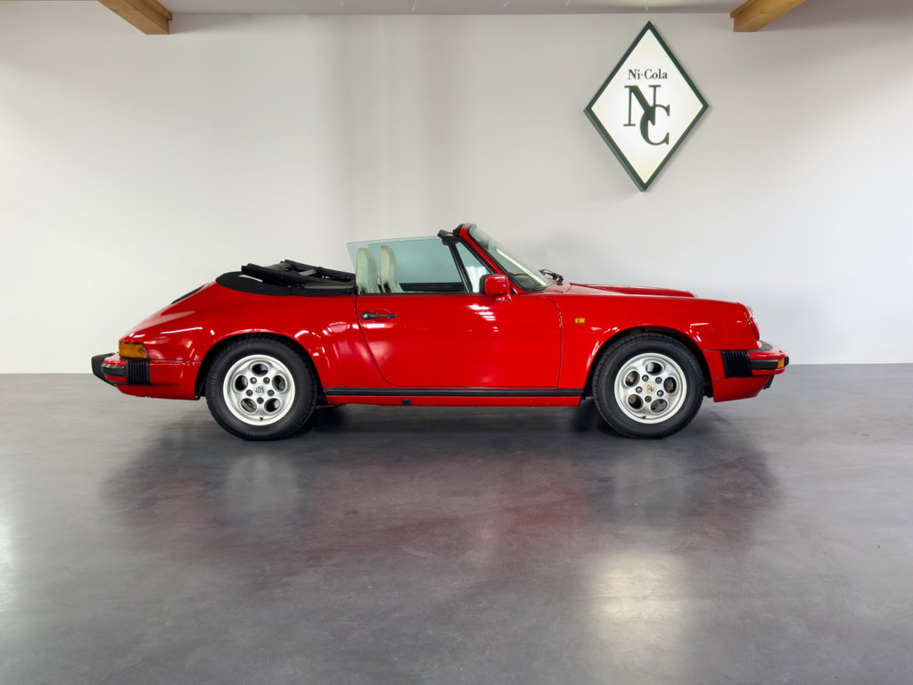 Porsche 911 Carrera 3.2