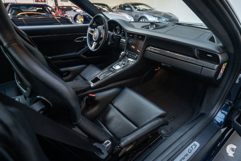Porsche 991.2 Carrera GTS