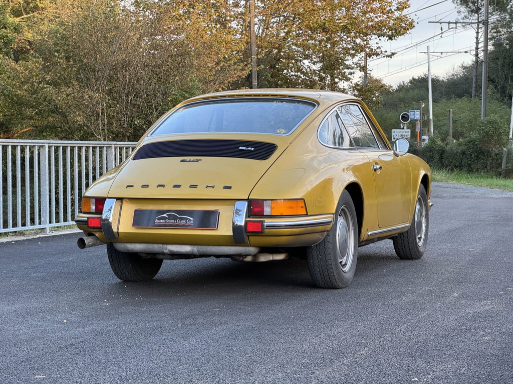Porsche 911 T