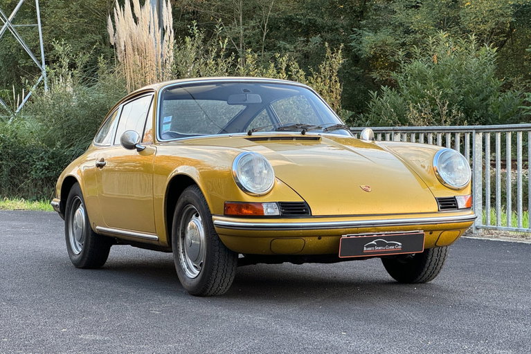 Porsche 911 T