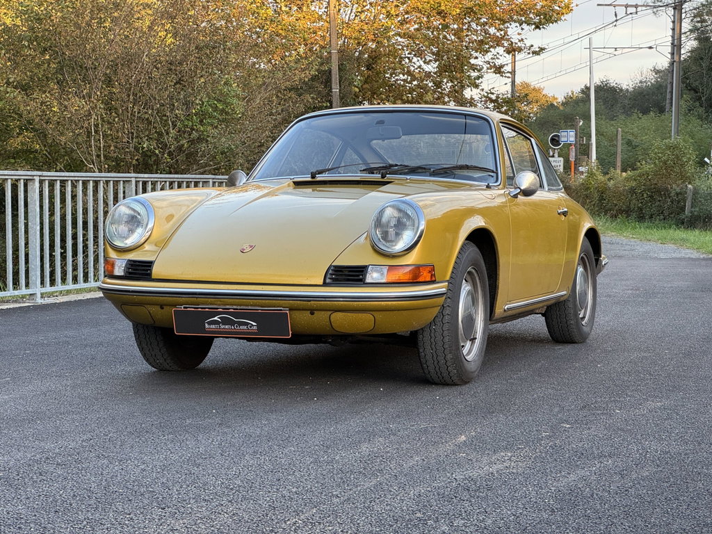 Porsche 911 T