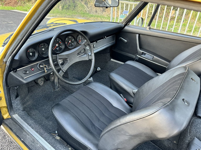 Porsche 911 T