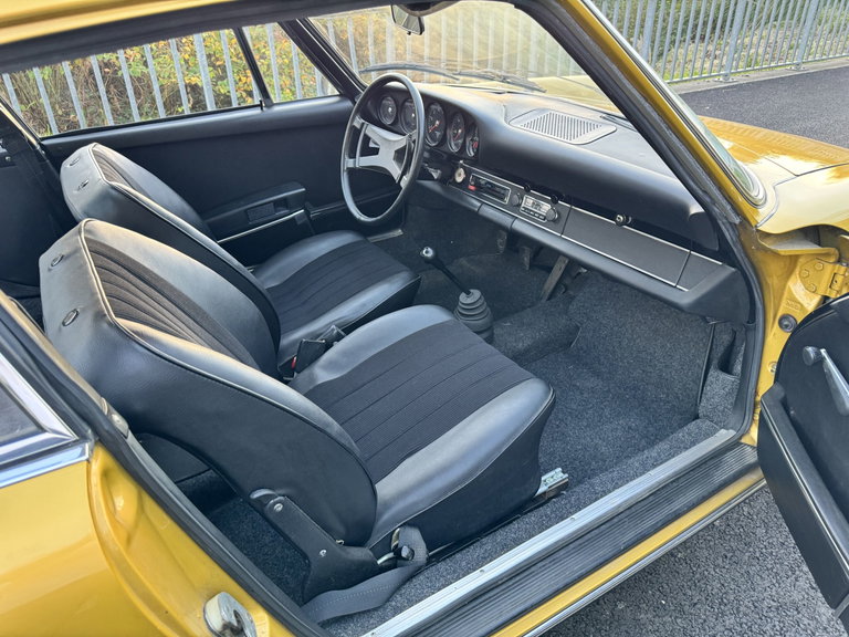 Porsche 911 T