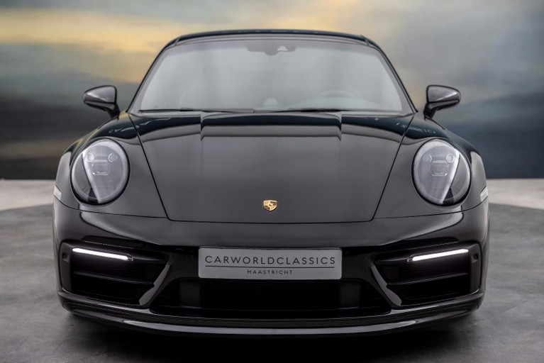 Porsche 992 Carrera GTS