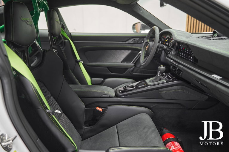 Porsche 992 GT3 RS