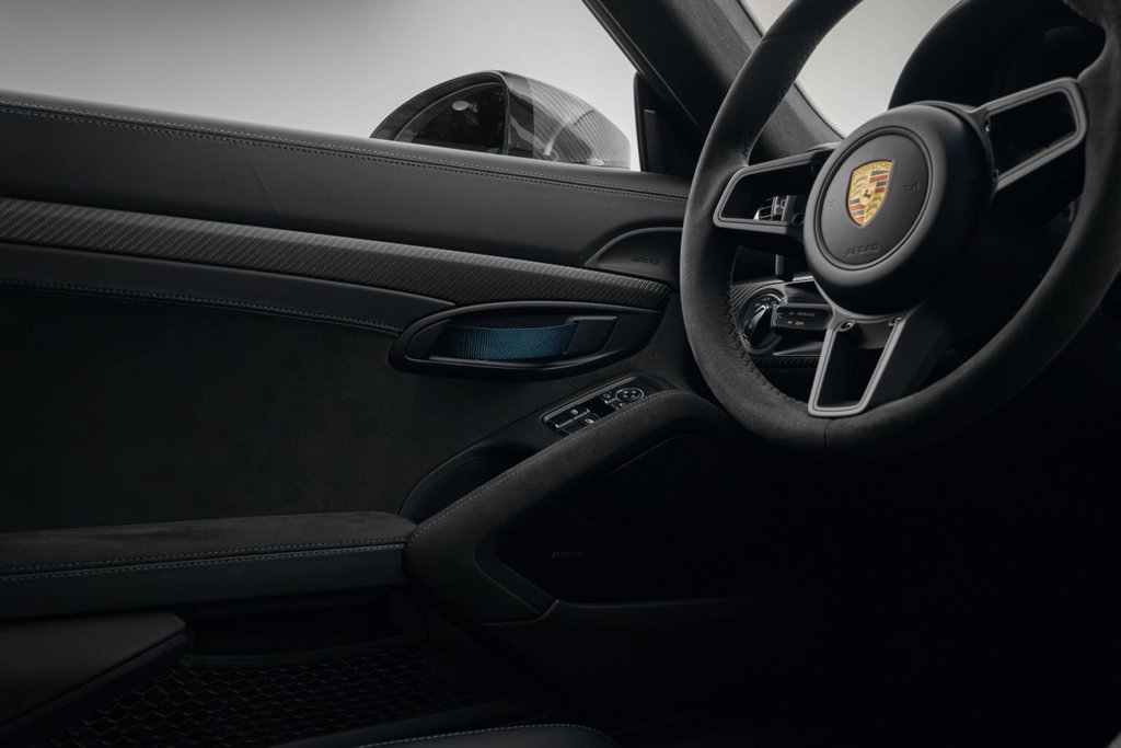Porsche 718 Cayman GT4 RS