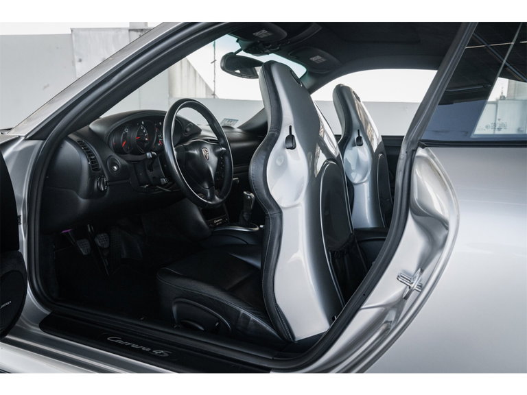 Porsche 996.2 Carrera 4S