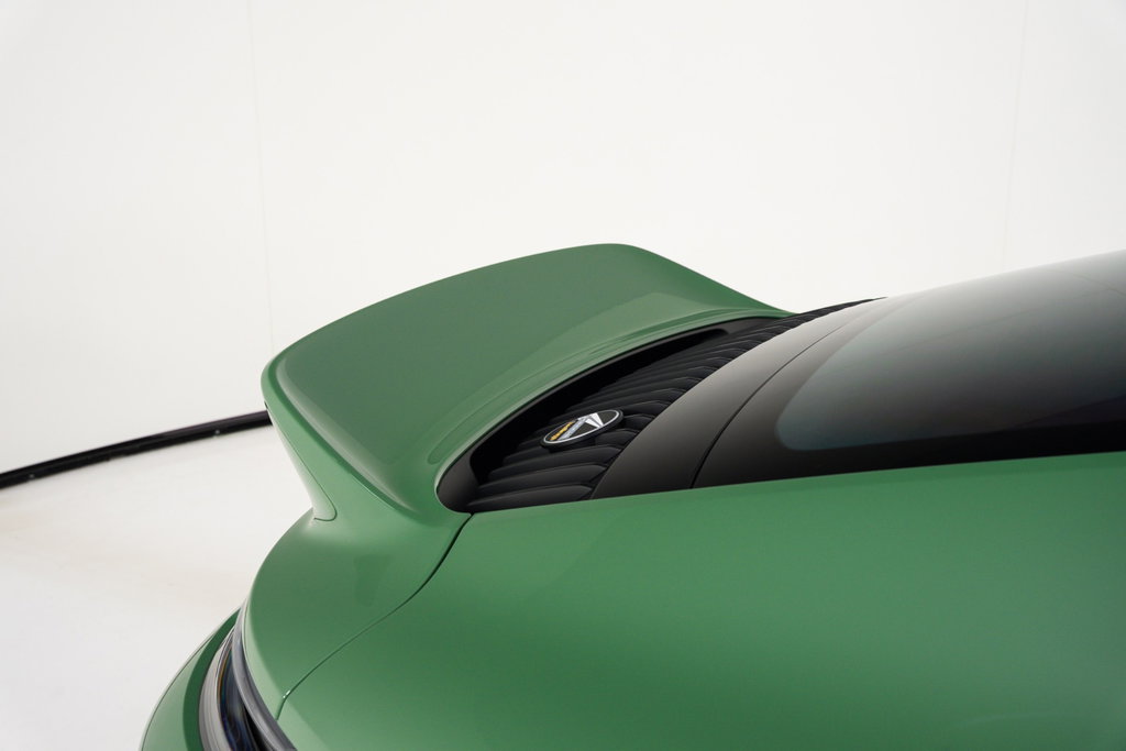 Porsche 992 Sport Classic