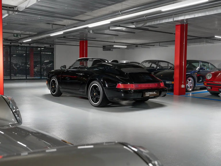Porsche 964 Carrera 2 Speedster