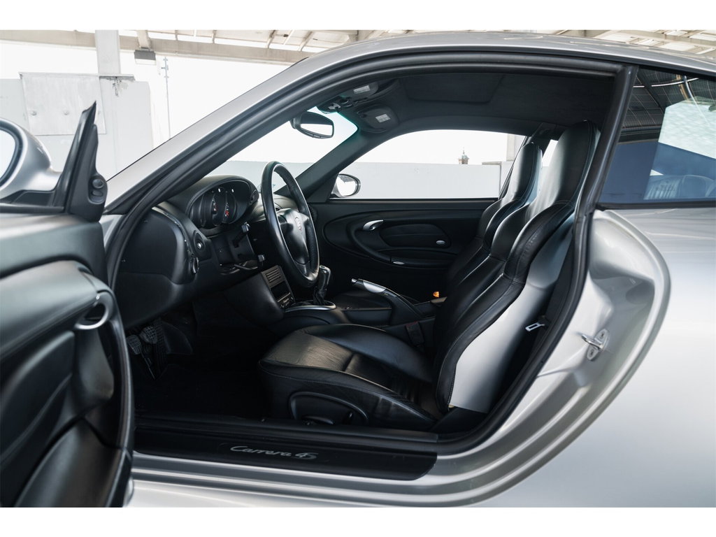 Porsche 996.2 Carrera 4S