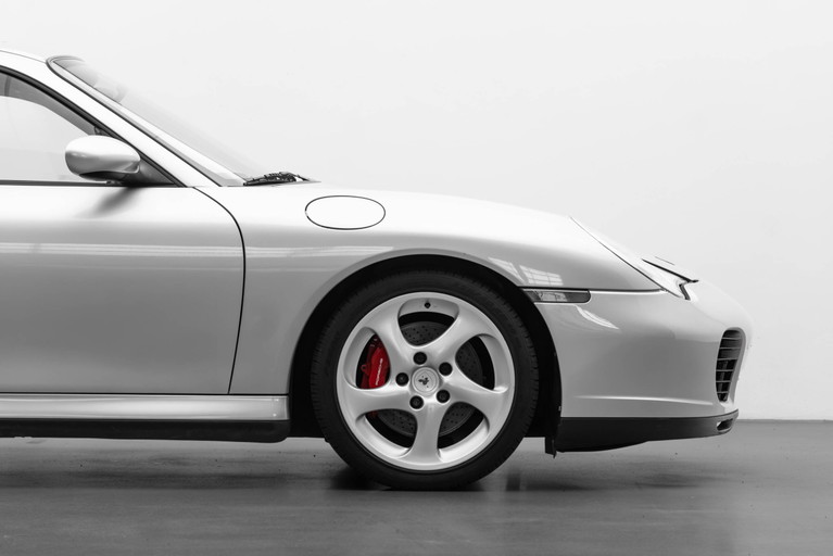 Porsche 996.2 Carrera 4S