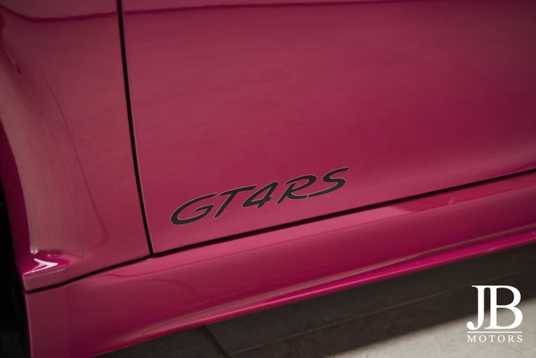 Porsche 718 Cayman GT4 RS