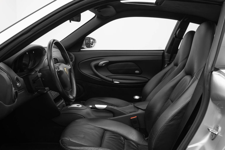 Porsche 996.2 Carrera 4S