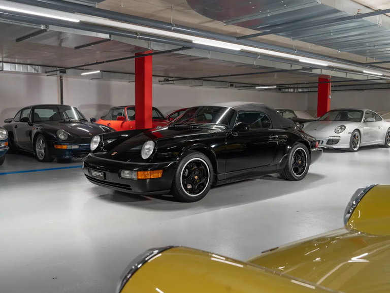 Porsche 964 Carrera 2 Speedster