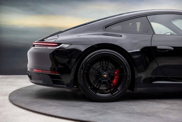Porsche 992 Carrera GTS