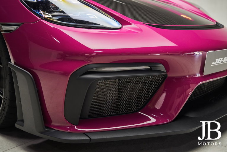 Porsche 718 Cayman GT4 RS
