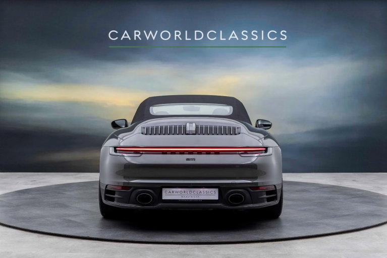 Porsche 992 Carrera 4S