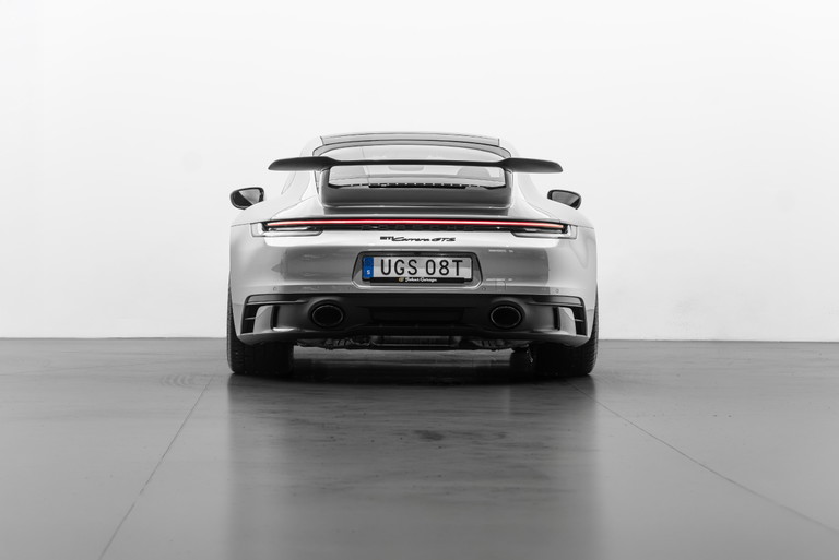 Porsche 992 Carrera GTS