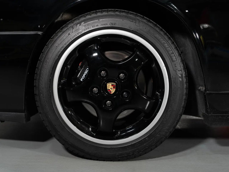 Porsche 964 Carrera 2 Speedster