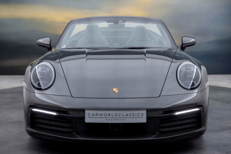 Porsche 992 Carrera 4S