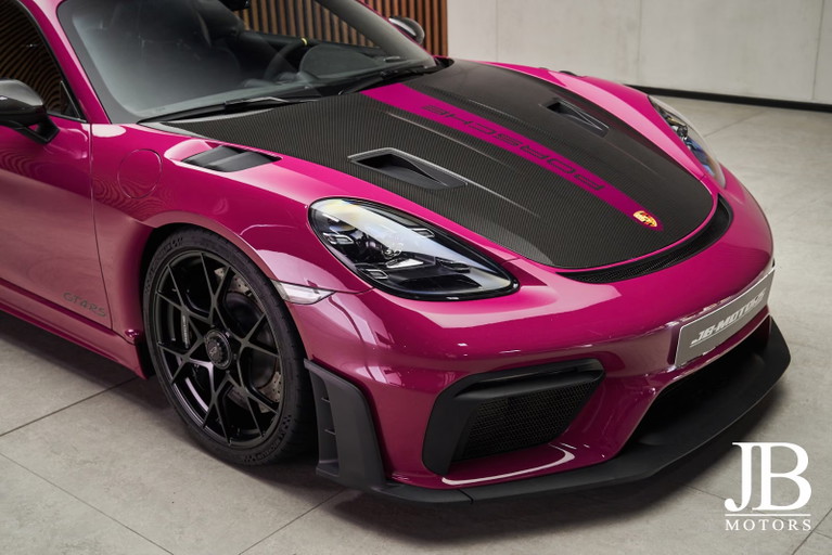 Porsche 718 Cayman GT4 RS