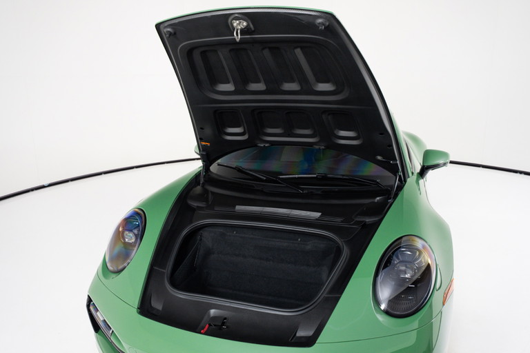 Porsche 992 Sport Classic