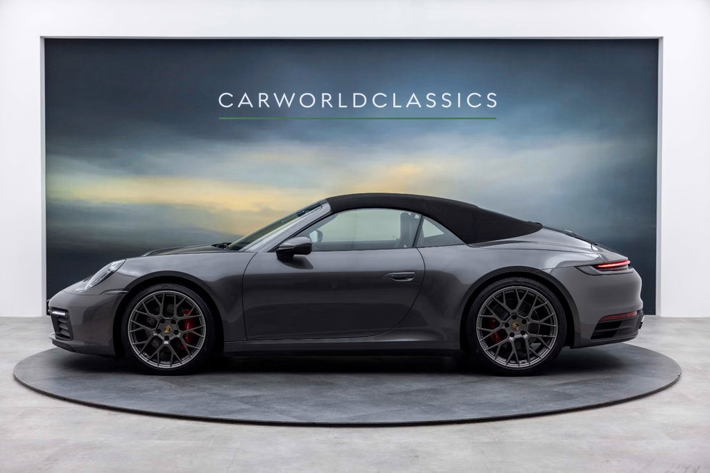 Porsche 992 Carrera 4S