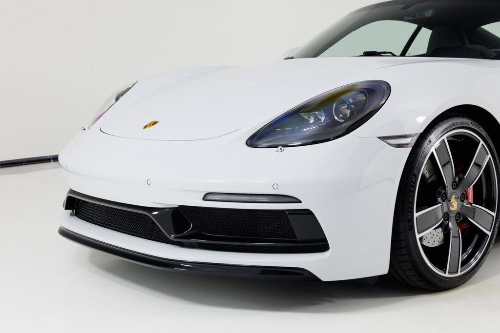 Porsche 718 Cayman GTS 4.0
