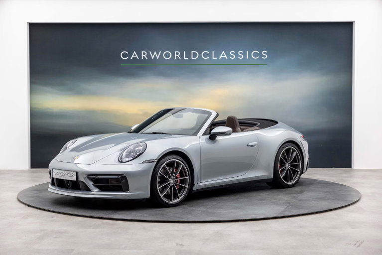 Porsche 992 Carrera 4S