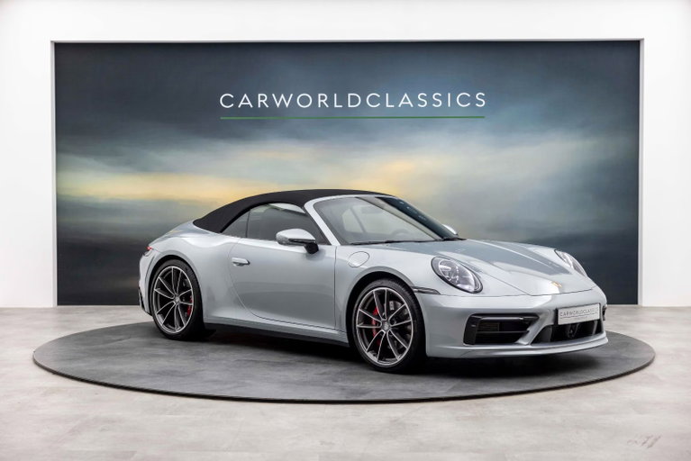 Porsche 992 Carrera 4S