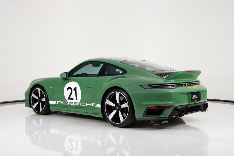 Porsche 992 Sport Classic