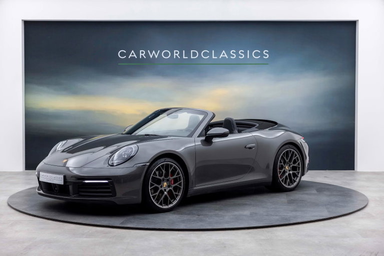 Porsche 992 Carrera 4S