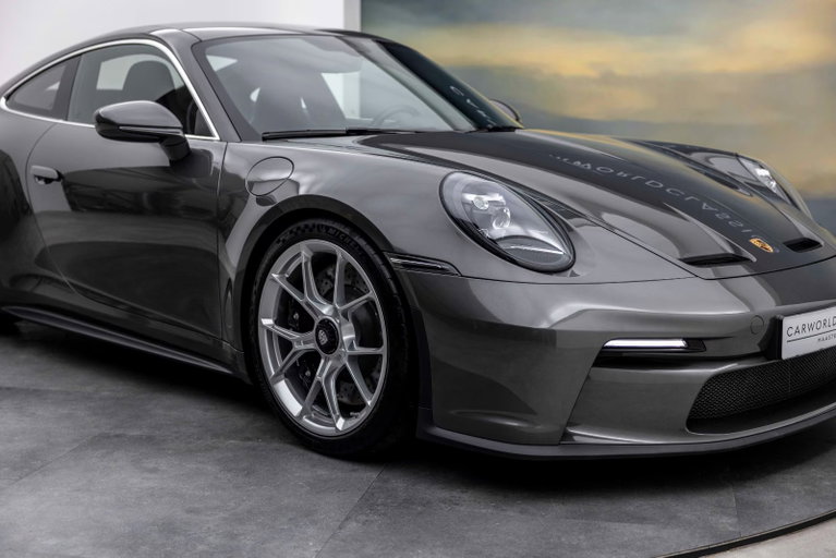 Porsche 992 GT3 Touring