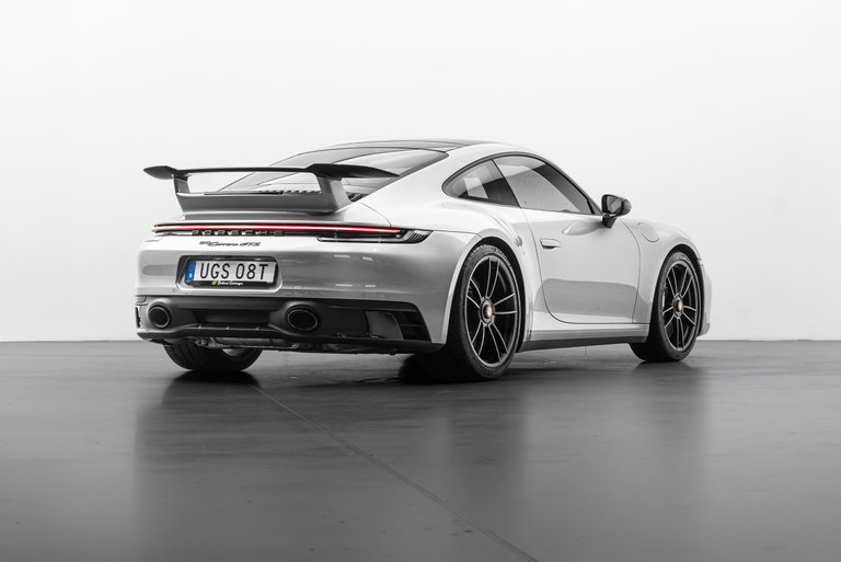 Porsche 992 Carrera GTS