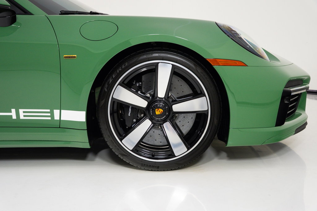 Porsche 992 Sport Classic