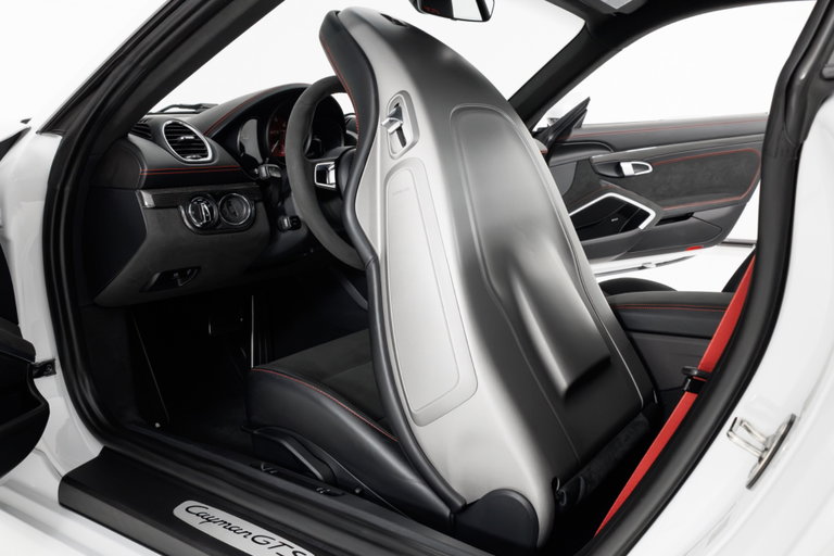 Porsche 718 Cayman GTS 4.0