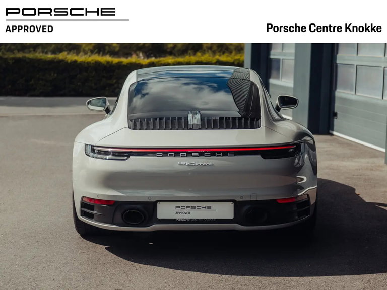 Porsche 992 Carrera