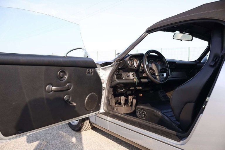Porsche 964 Carrera 2 Speedster