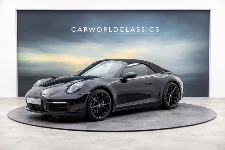 Porsche 992 Carrera