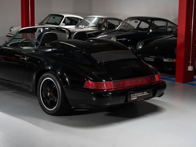 Porsche 964 Carrera 2 Speedster