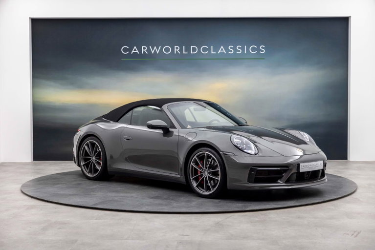 Porsche 992 Carrera 4S