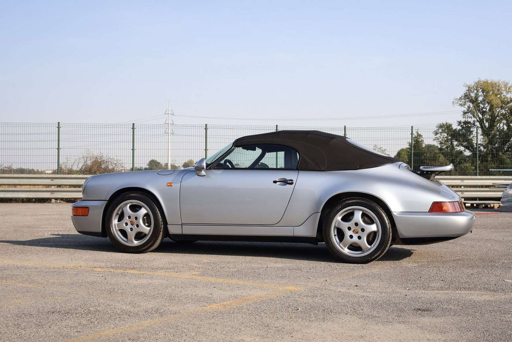 Porsche 964 Carrera 2 Speedster