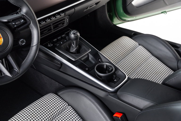 Porsche 992 Sport Classic