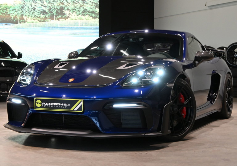 Porsche 718 Cayman GT4 RS