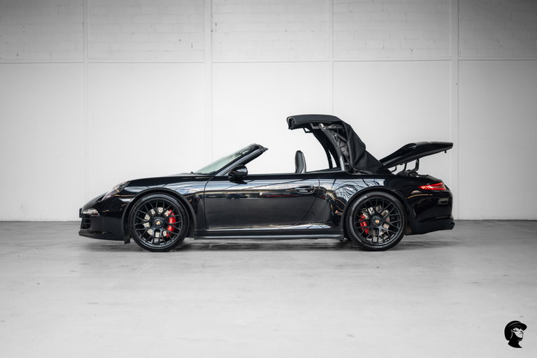 Porsche 991 Carrera GTS